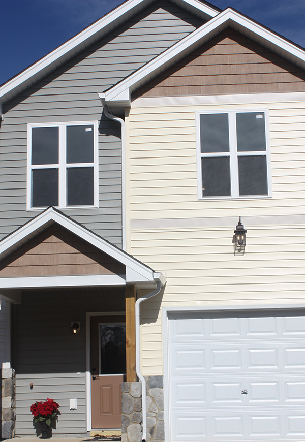 Siding-Installation-Townhomes